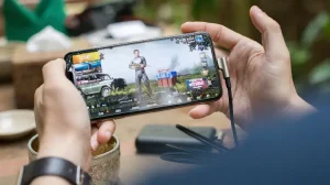 Comparing Popular Asian-Themed Online Entertainment Platforms