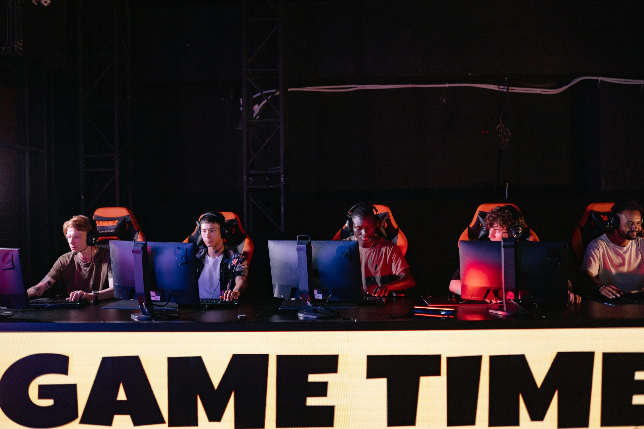 How Online Gaming Became The Meeting Point Of Fun, Skill, And Identity