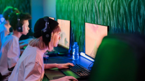 The Digital Bonds That Keep Online Gaming Communities Strong