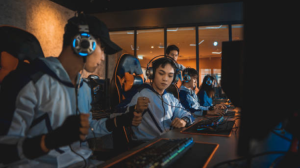 How Competitive Gaming Communities Develop Their Own Strategies And Metas